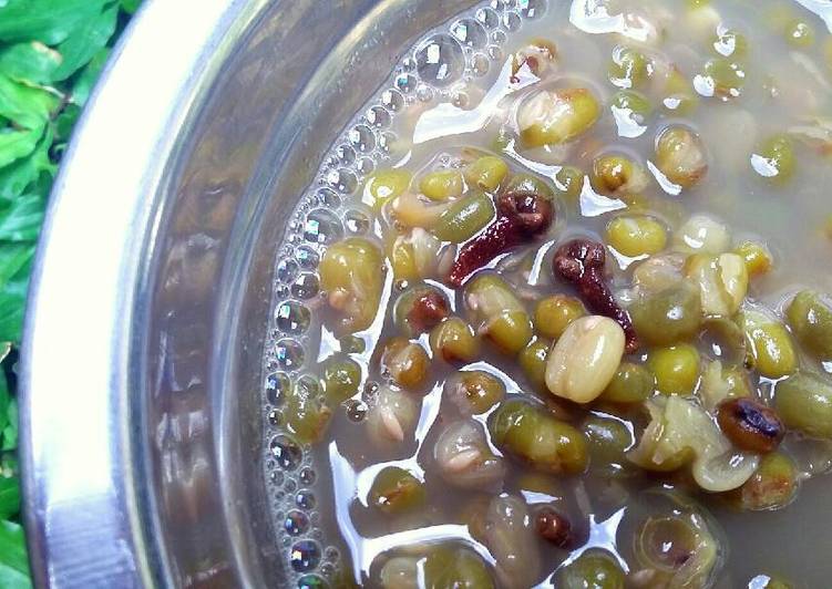 Langkah membuat Bubur Kacang Hijau Beraroma Cengkeh 😘 enak