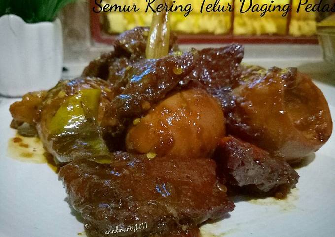 Semur Kering Telur Daging Pedas