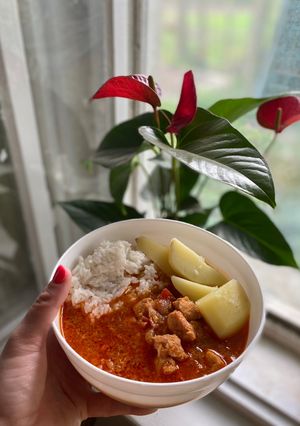 Disznópörkölt egyszerűen🥘 recept fotója