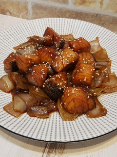 照燒骰子鮭魚 的食譜成品照片