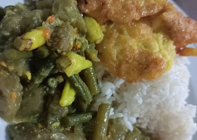 Resep Sayur Terong Ungu Topping Lombok Ijo Oleh Mamimuu Cookpad