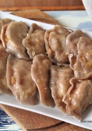 Zdjęcie przepisu Pierogi z mąki orkiszowej.