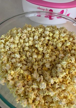 મસાલા ધાણી (Masala Dhani Recipe In Gujarati) રેસીપી મુખ્ય ફોટો