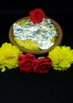 A picture of Mango wheat kheer.