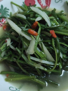 5分鐘上菜─薑絲炒水蓮 的食譜成品照片