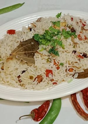 A picture of Arabic fried rice 🌾.