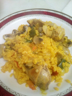 Una foto de Paella de conejo a mi manera