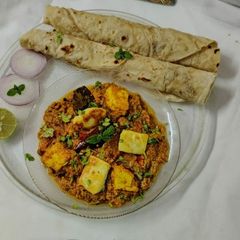 A picture of Dakshini paneer.