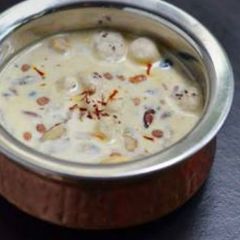 A picture of मखाने की खीर.