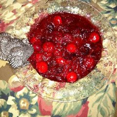 A picture of Yummy Cranberry Sauce.