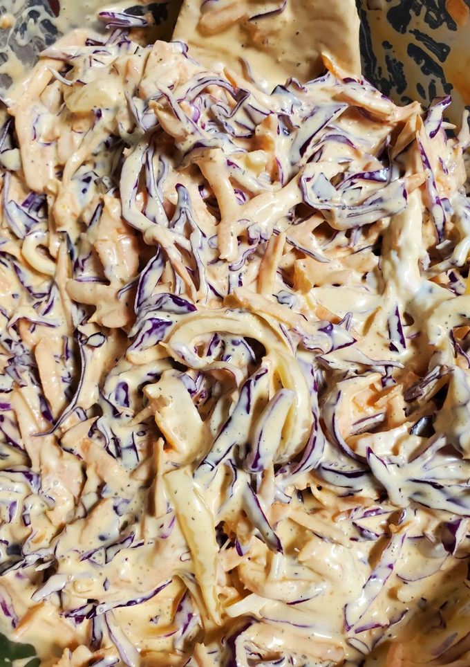 Una foto de Ensalada para tacos de camarón