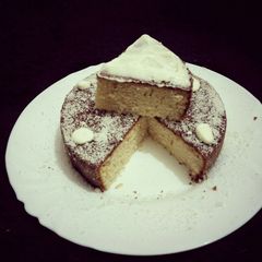 A picture of Coconut semolina cake.