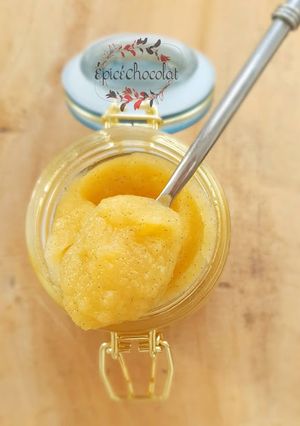 Une photo de Compote poire vanille