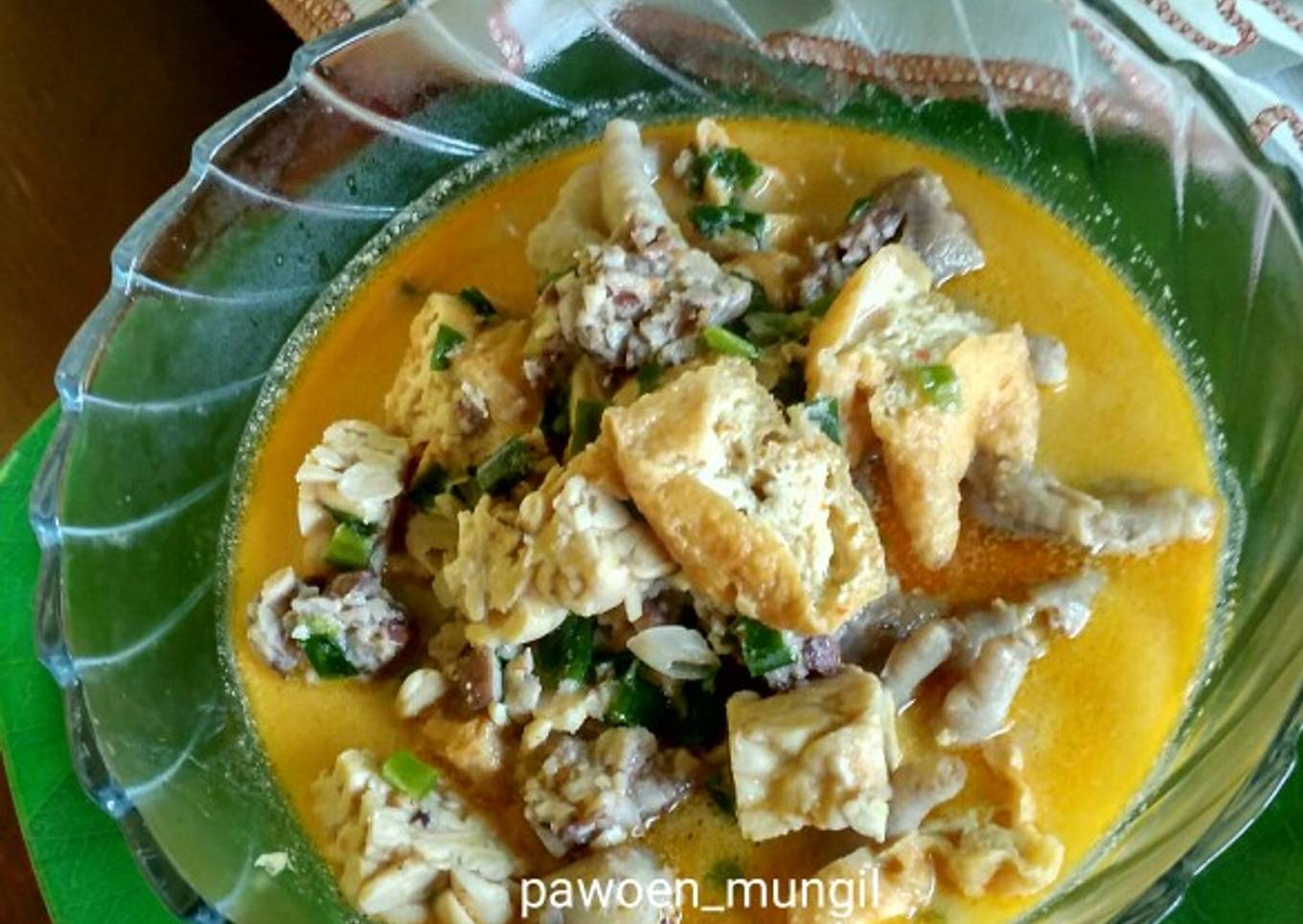 17. Kotokan tahu tempe ceker