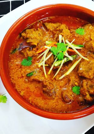 A picture of Mutton Handi.