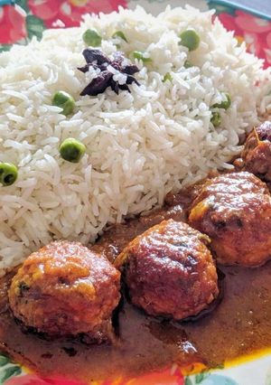 চিকেন কোফতা কারি(chicken kofta curry recipe in Bengali) রেসিপির প্রধান ছবি