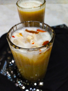A picture of Dates and banana shake.