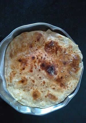 ભાખરી ખાખરા (Bhakhri Khakhra Recipe In Gujarati) રેસીપી મુખ્ય ફોટો