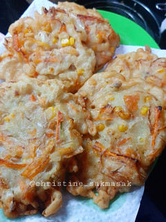 Foto resep Bakwan Sayur Empuk Pelengkap Nasi Uduk