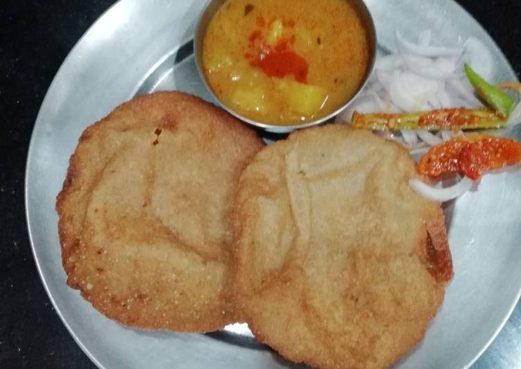 Recipe of Favorite Bedmi Poori and Aloo Bhaji