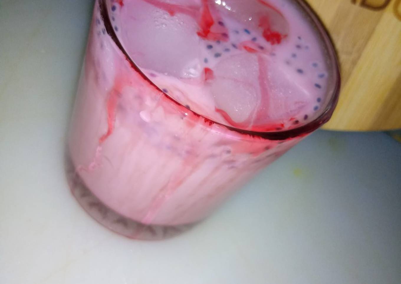 Doodh Tukhmalanga