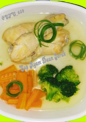 Foto resep Sup Ayam Daun Jeruk versi Ambyar Kitchen