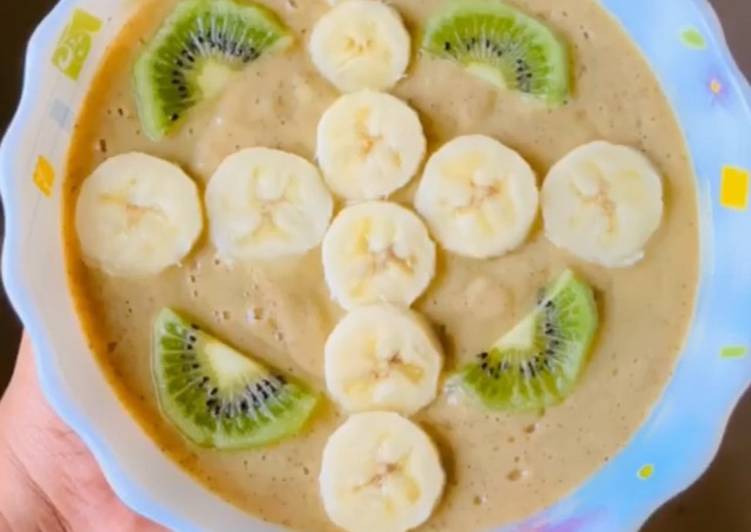 How to Prepare Award-winning Kiwi Banana Smoothie