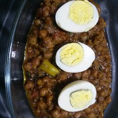 A picture of Anda Chola ka Salan.