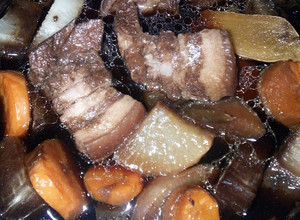 電鍋可樂滷五花肉 的食譜成品照片