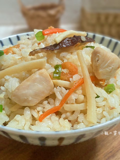 筍香雞肉炊飯/電鍋版 的食譜成品照片