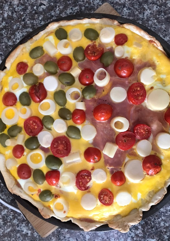 Una foto de Torta jamón y queso variada