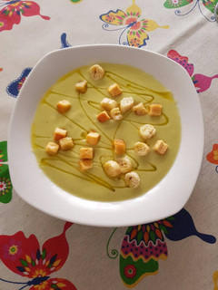 Foto principal de Crema de aguacate y pepino