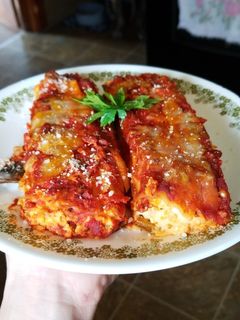A picture of Spinach & Cheese Manicotti.