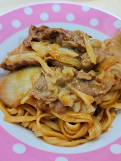 韓國烤肉醬牛肉炒麵 的食譜成品照片