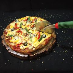 A picture of Potato pizza.