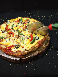 A picture of Potato pizza.