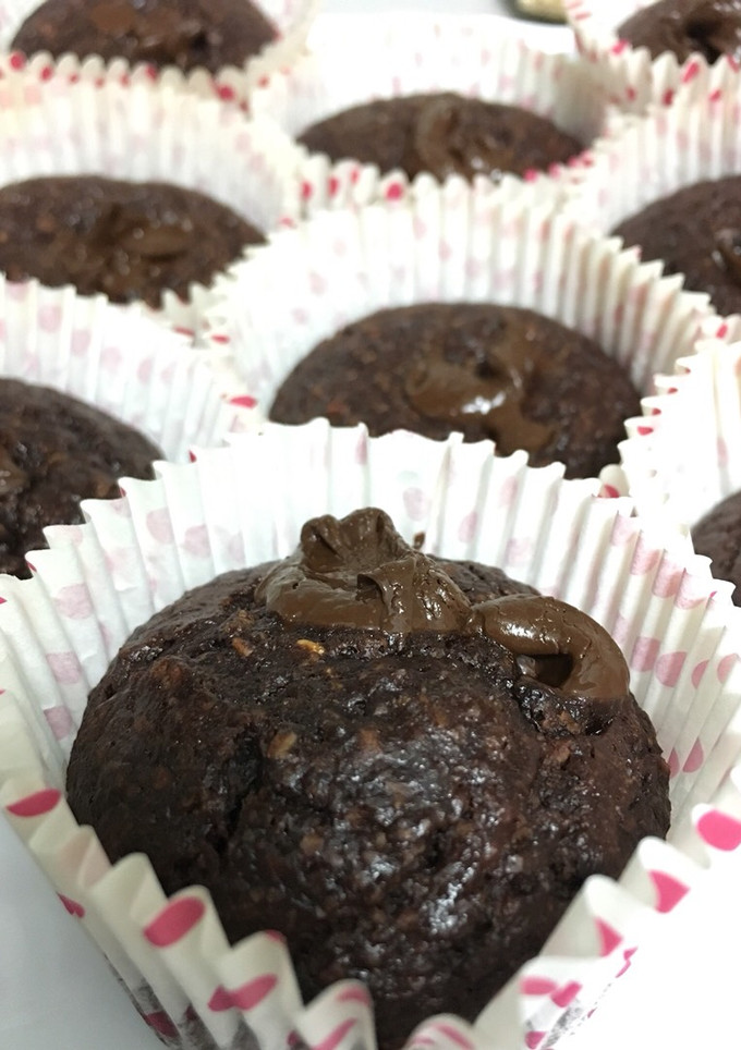 Una foto de Brownie de plátano y avena
