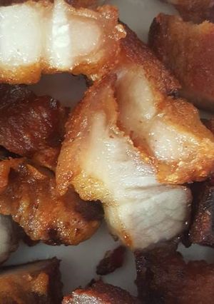 รูปของ หมูสามชั้นทอดน้ำปลาพริกไทยดำ