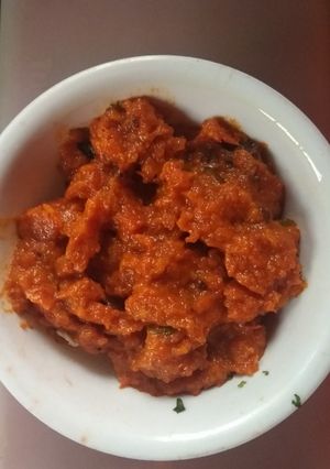 मिर्च टोमेटो चटनी(mirch tomato chutney recipe in hindi) रेसिपी मुख्य फोटो