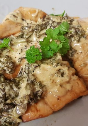 A picture of My Tarragon Chicken. 💗.