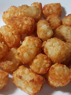 氣炸鍋-冷凍薯球 的食譜成品照片