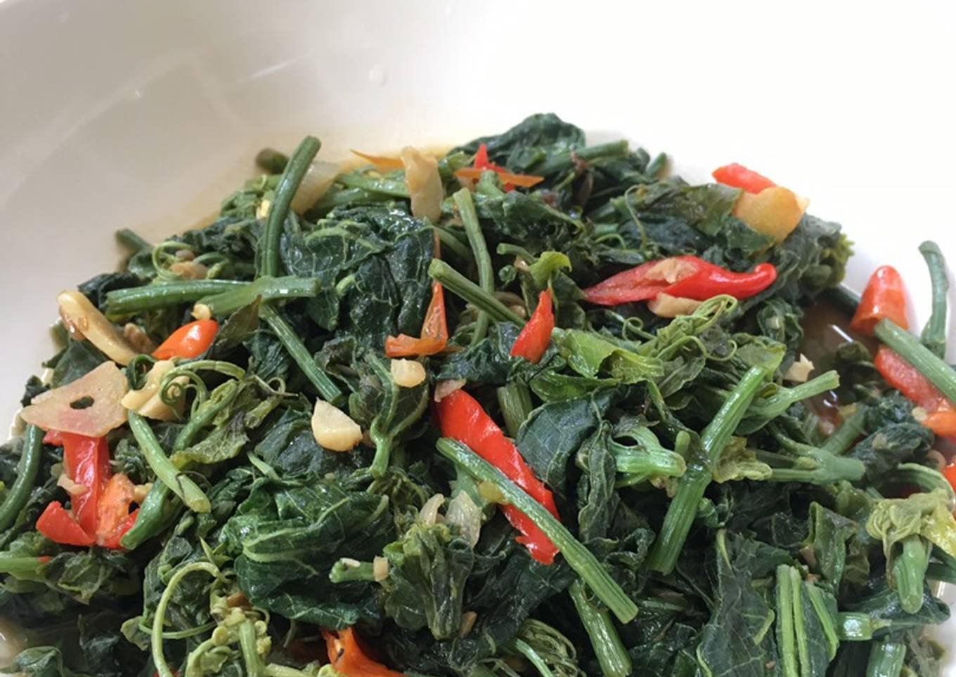 Tumis Daun gambas / daun oyong