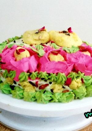 A picture of Rasmalai cake.