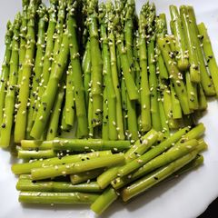 A picture of Steam Asparagus.