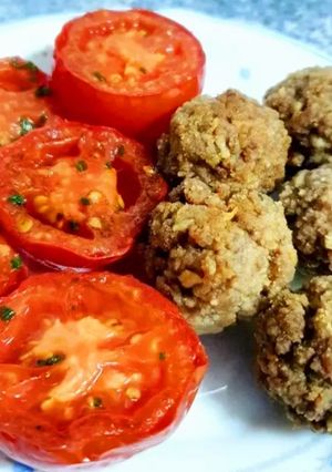 A picture of Grilled tomatoes.