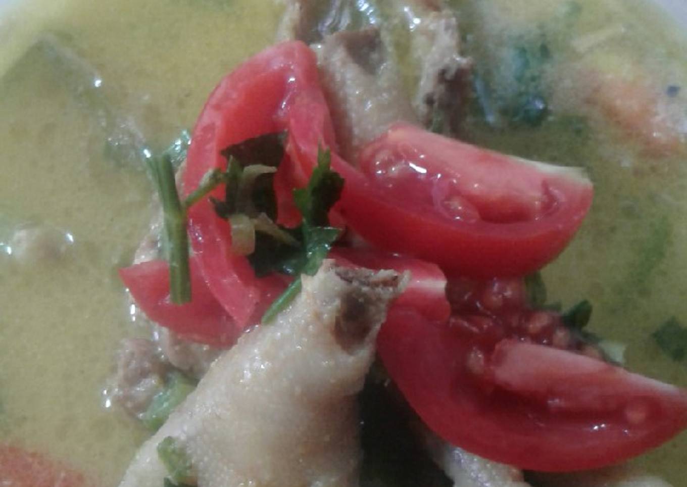 Soto ceker tulang ayam