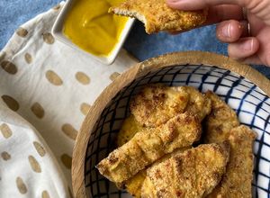Una foto de Dedos de pollo horneados sin gluten