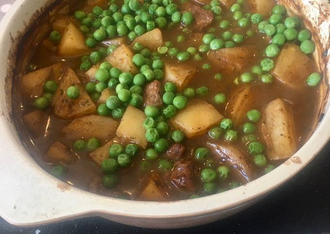 Simple Way to Prepare Favorite Minted Lamb &amp; Potato Budget Stew