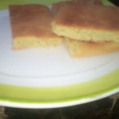 A picture of Oil vanilla cake.