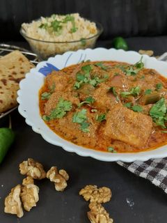 पनीर वॉलनट करी (Paneer walnut curry recipe in Hindi) रेसिपी मुख्य फोटो